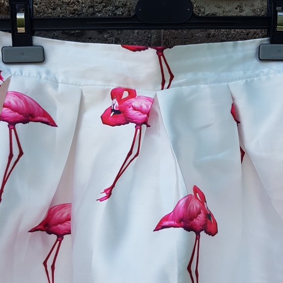 Pink Flamingo Skirt - Picture 6 of 9